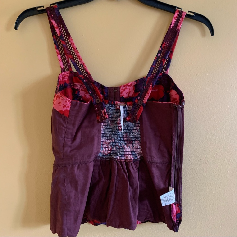 Free People Size 0, Peplum Floral print Tank Top. - Picture 10 of 13